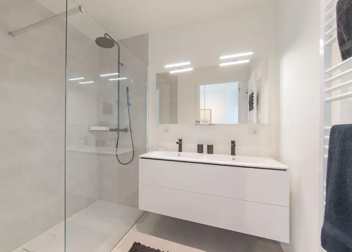 3-06 With Parking By Interhome Apartment