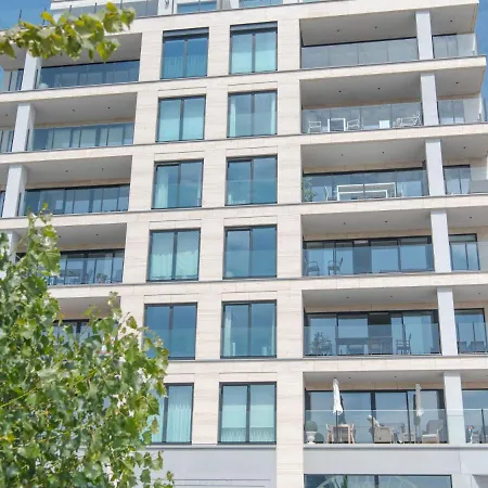 3-06 With Parking By Interhome